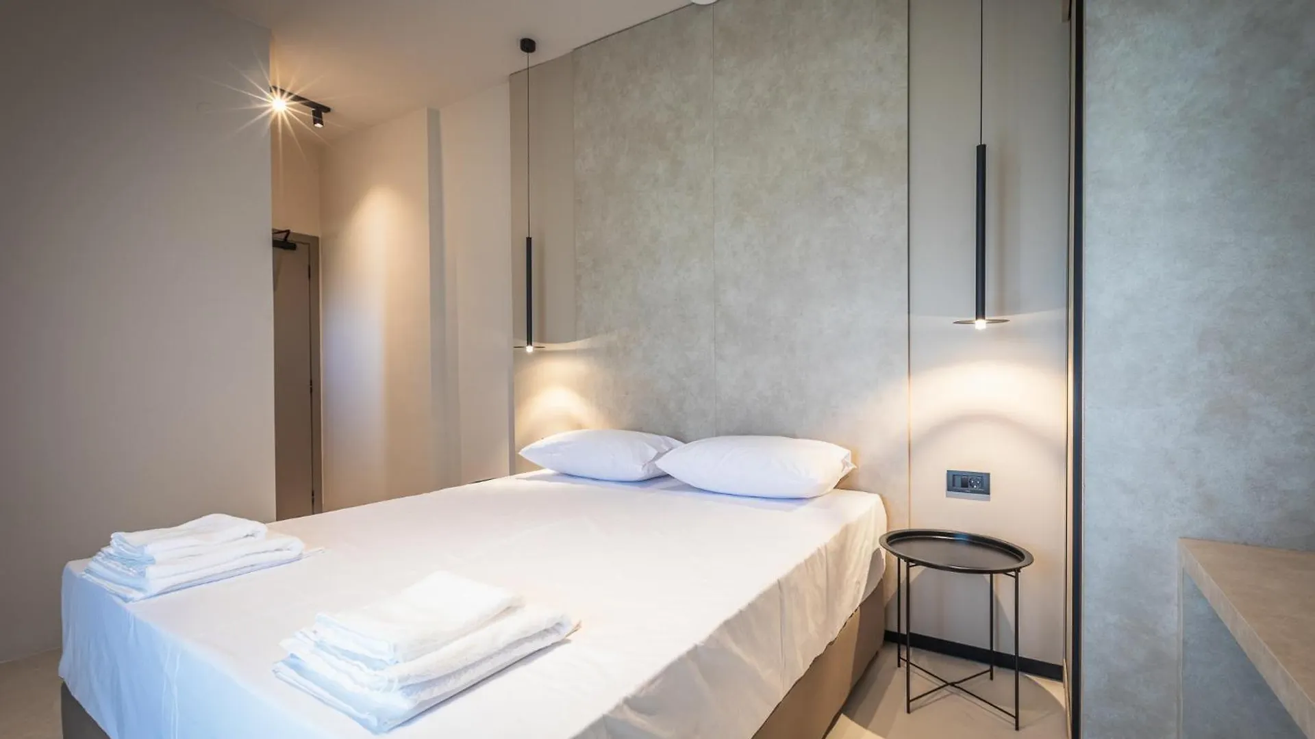 Laki Beach Hotel Nea Plagia