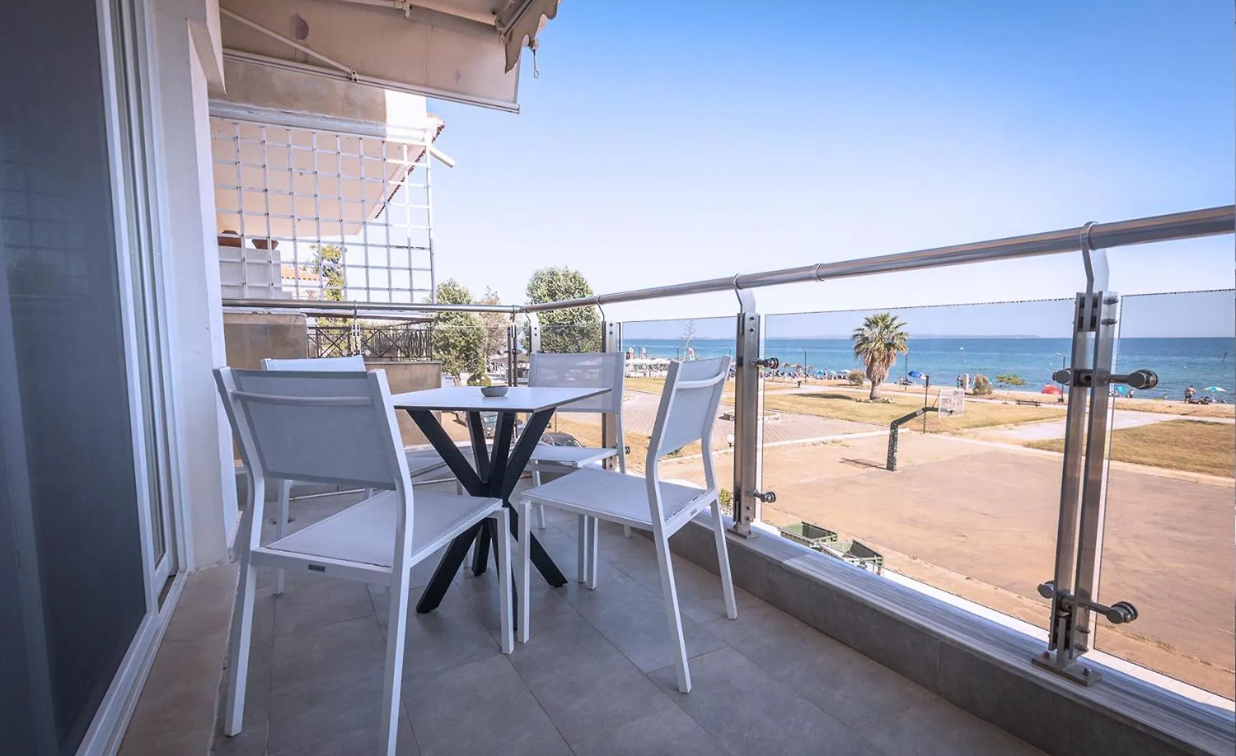 Laki Beach Hotel Nea Plagia Řecko