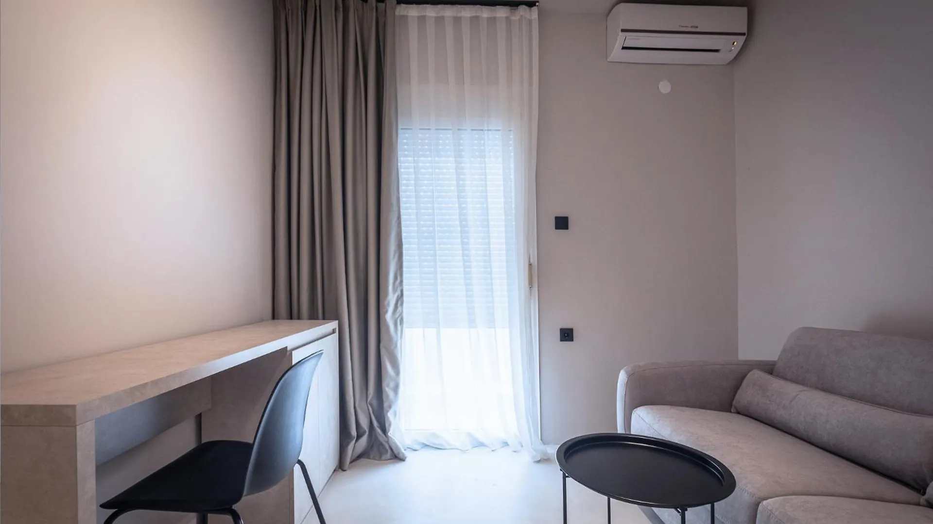 Laki Beach Hotel Nea Plagia 0*,  Řecko