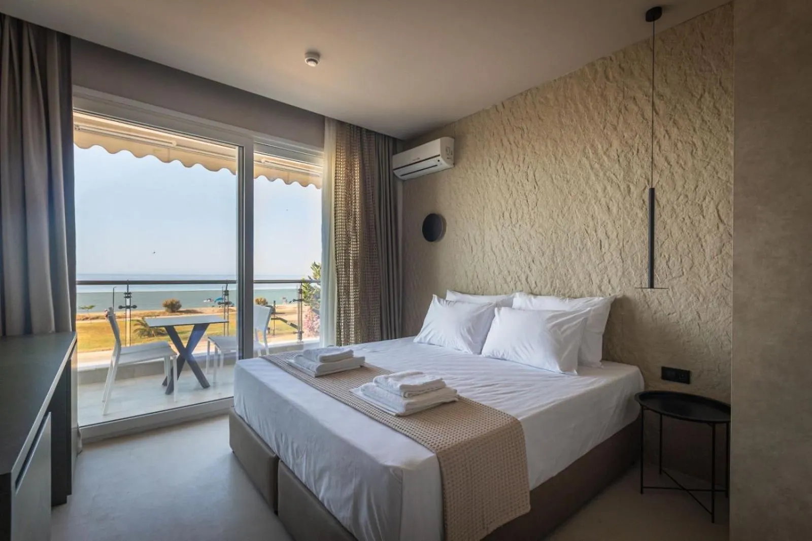 Laki Beach Hotel Nea Plagia 0*,