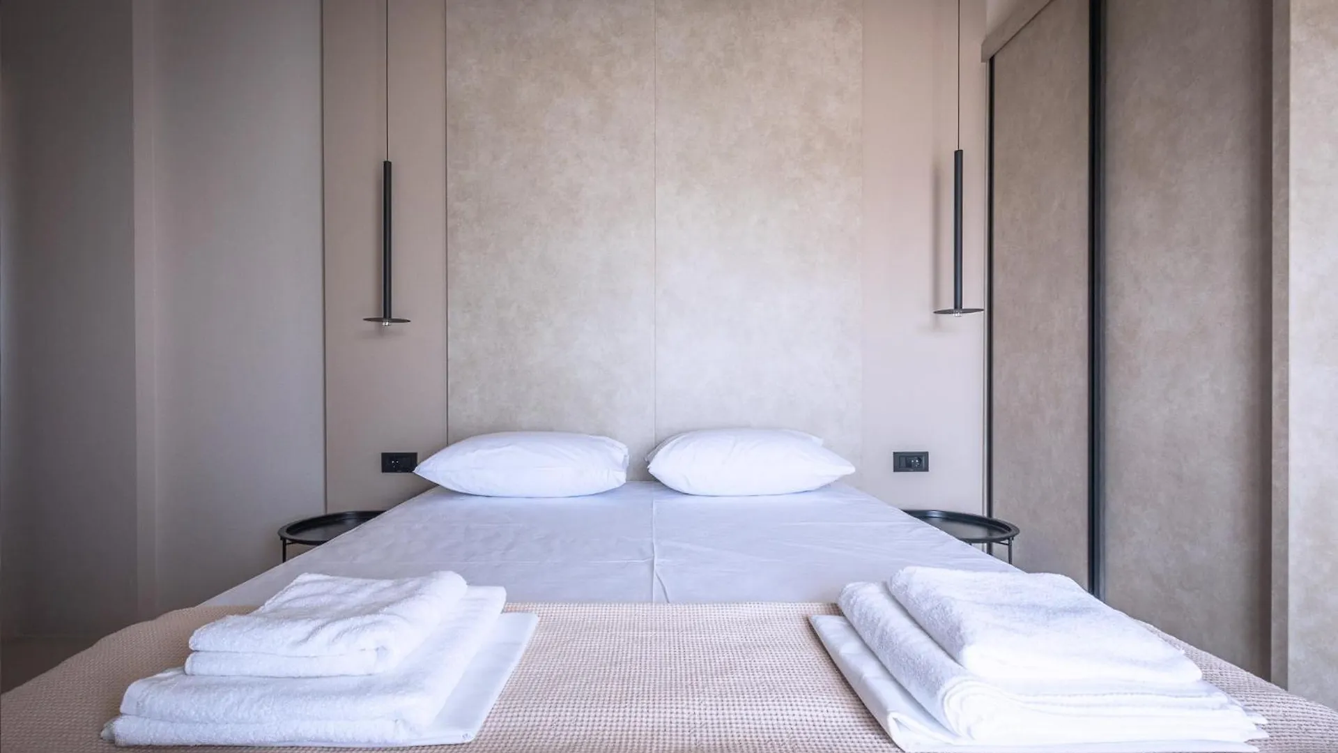 Laki Beach Hotel Nea Plagia
