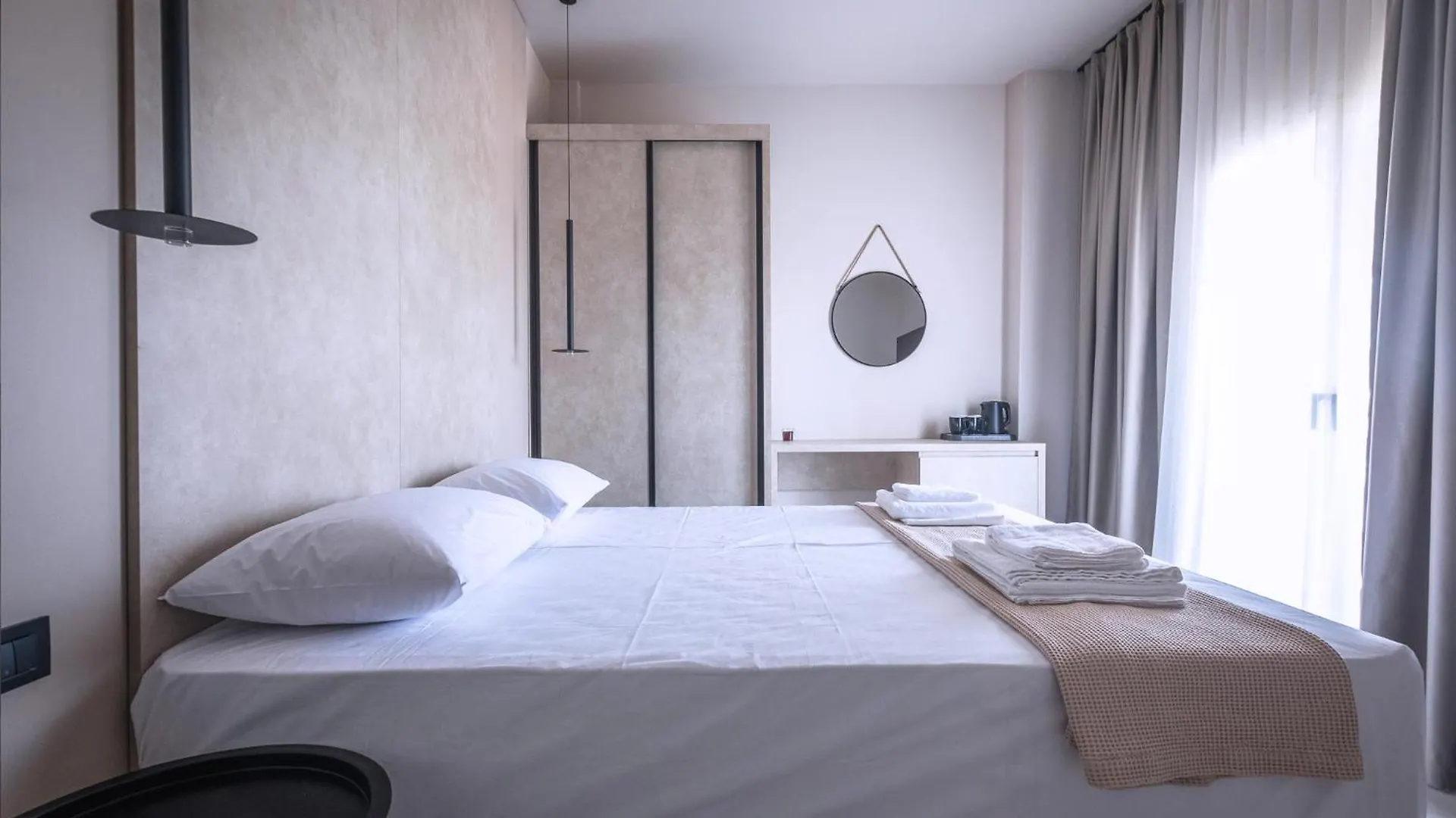 Laki Beach Hotel Nea Plagia 0*,  Grecia